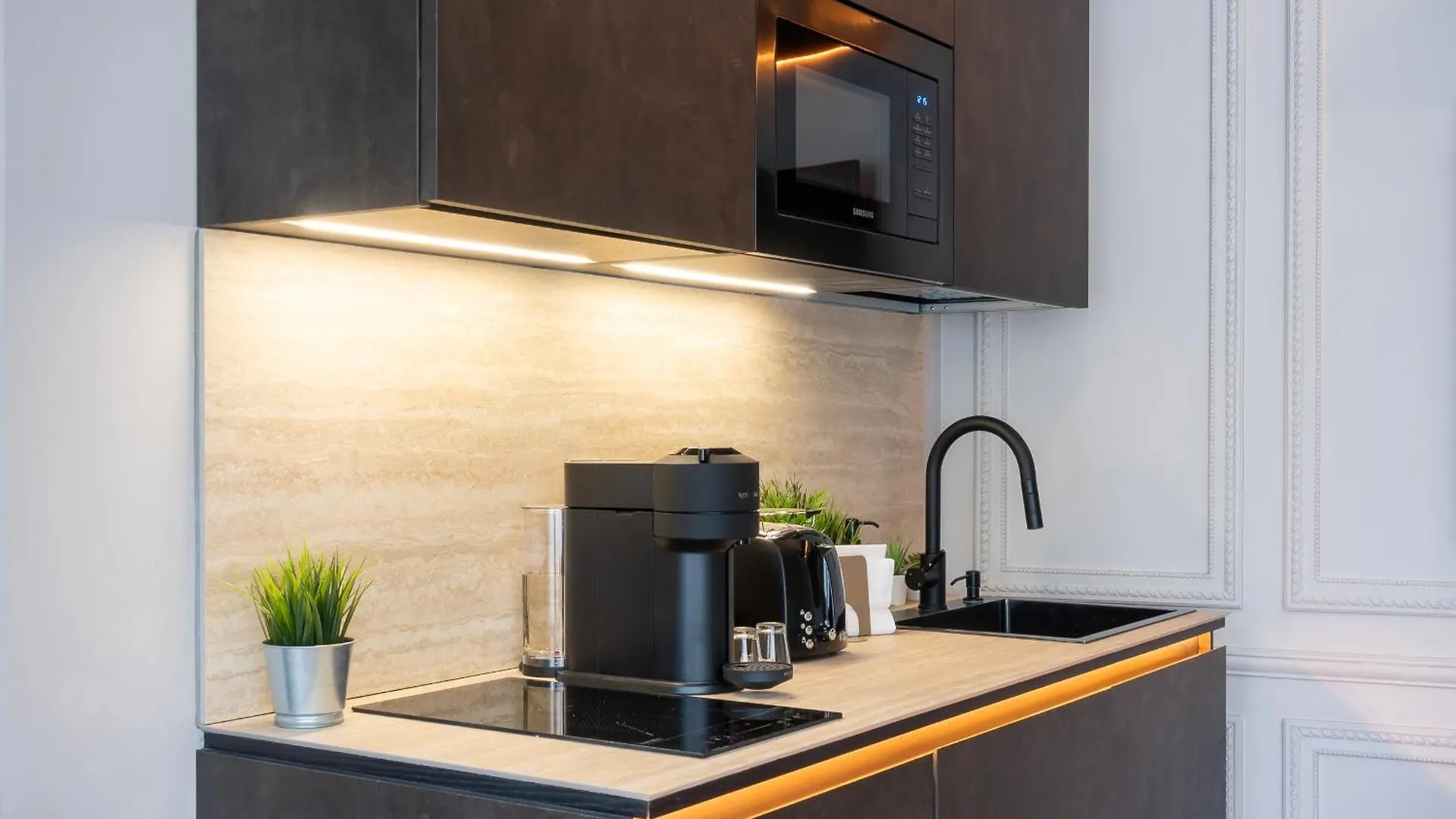 Saint-gervais -the Le Marais - Amazing High End Renovated De Apartment *